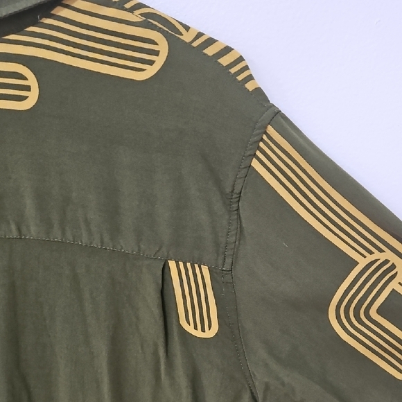 Molokai Men's Olive Cactus Print Casual Shirt - Picture 4 of 6